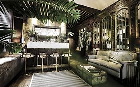 The Cow Hollow Hotel